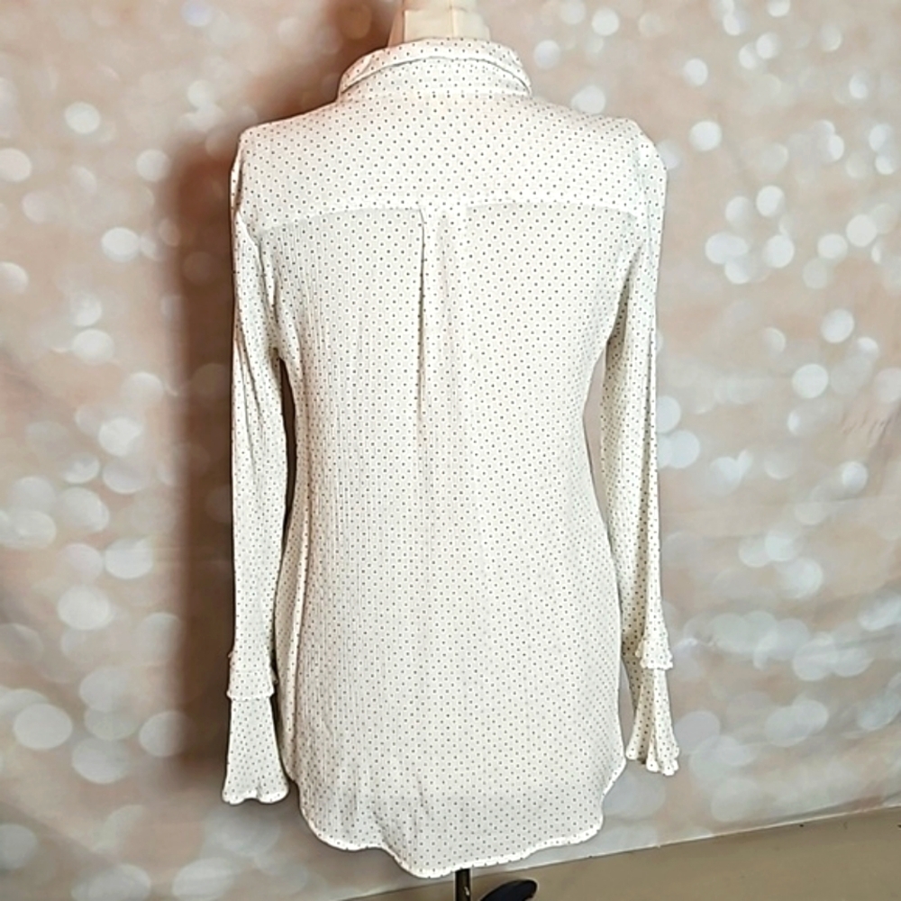Kori | White and Black Polkadot Ruffled Blouse - Picture 3 of 7